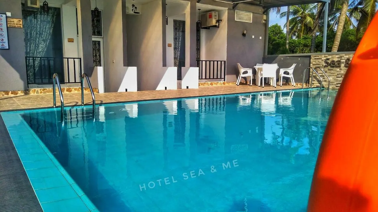 Hotel Sea And Me Негомбо